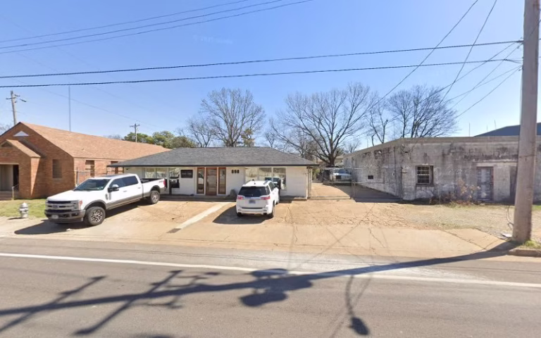 72066 plantation pest management 768x480