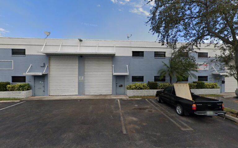 7284 new model roofing company 768x480