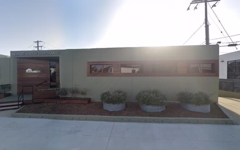 73606 newport window maintenance 768x480