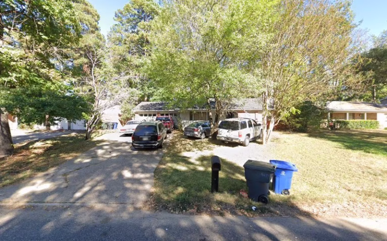 74052 beyond loyalty cleaning services 768x480