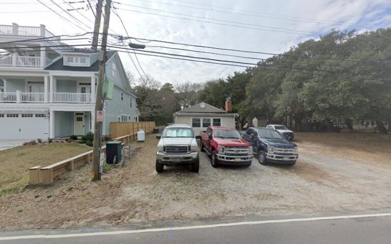 7423 gerald luchs j luchs siding 1 768x480