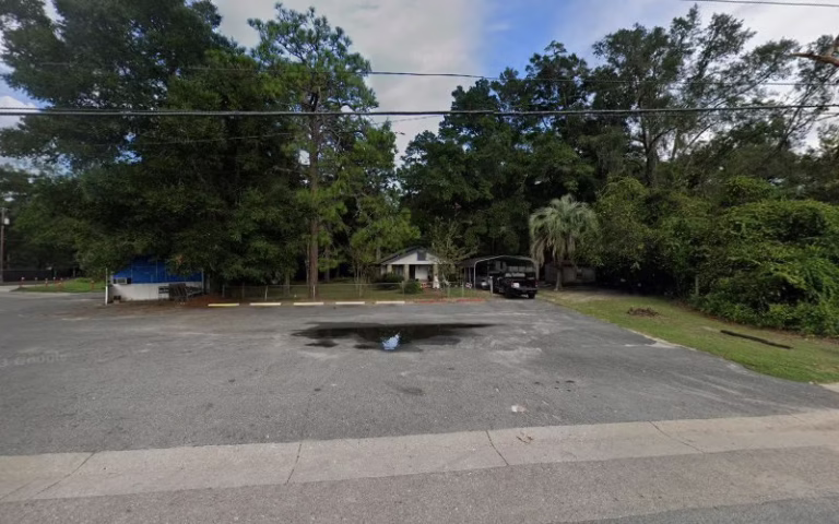 74590 honey dew services 1 768x480