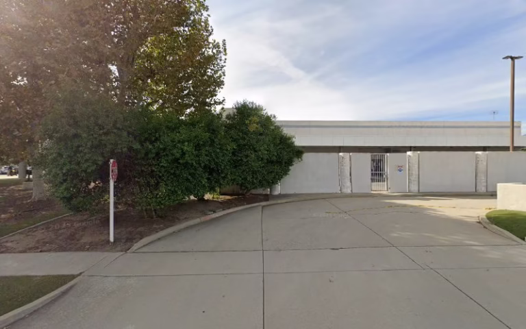 75819 diamond in the rough 768x480