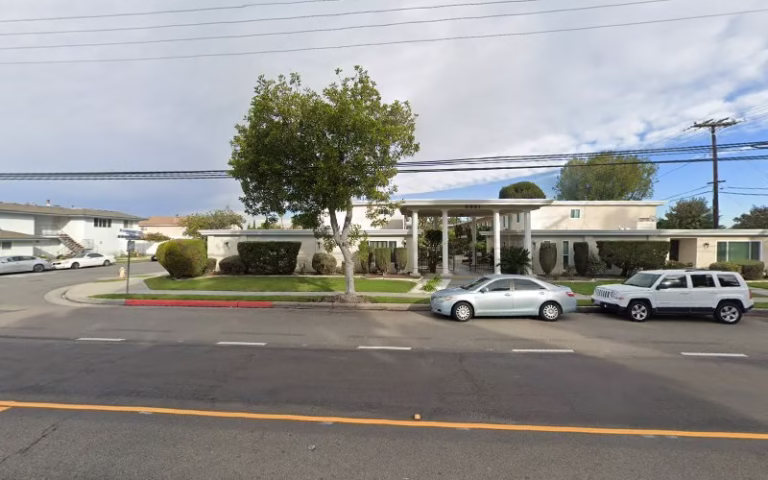 76007 the professional cleaning and re screen service 1 768x480