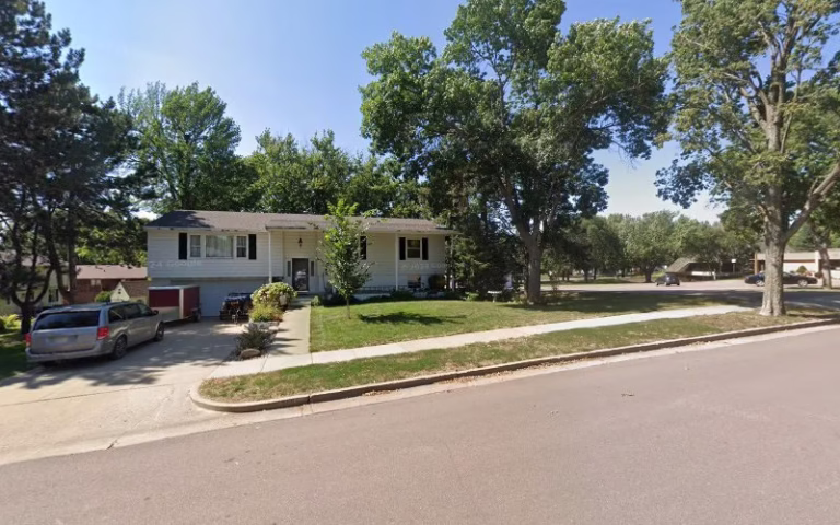 76093 ace window cleaning llc 768x480