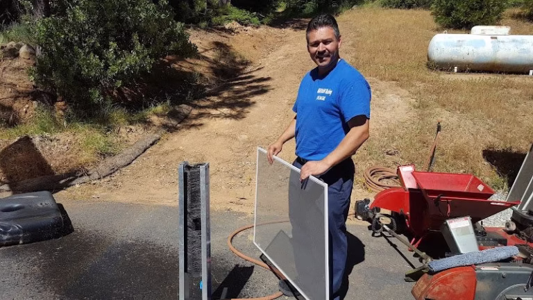 76239 mm window washing inc 768x432