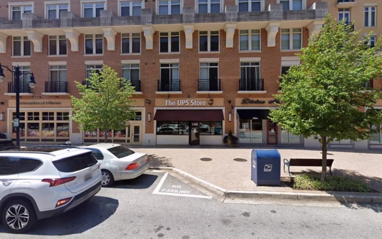 77117 glass canvas windows 1 768x480