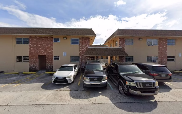 77198 usa windows 8211 hialeah 1420 apartments inc 1 768x480