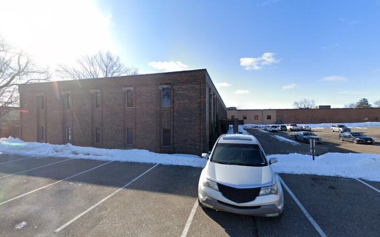 7724 minnesota window siding co 1 768x480