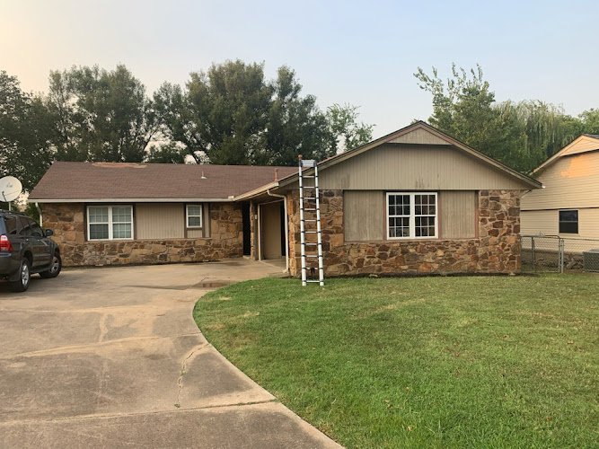 7843 arrowhead roofing 1