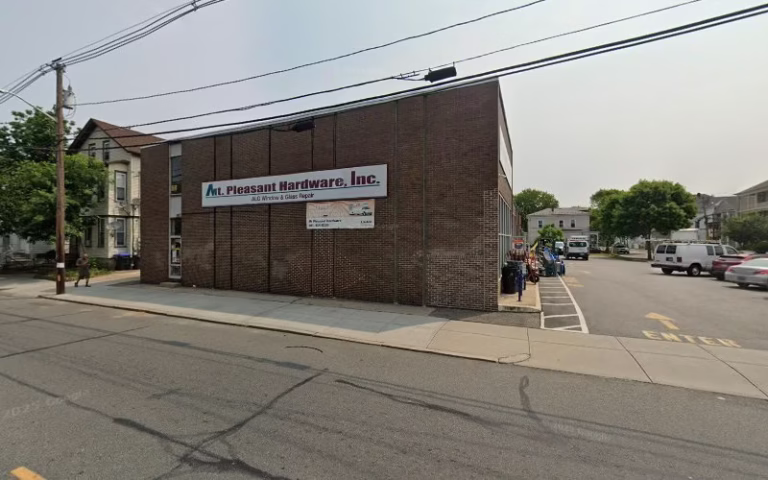 79010 mt. pleasant hardware dba alg window glass 1 768x480