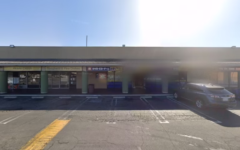 79399 oxford gardena window installation 1 768x480