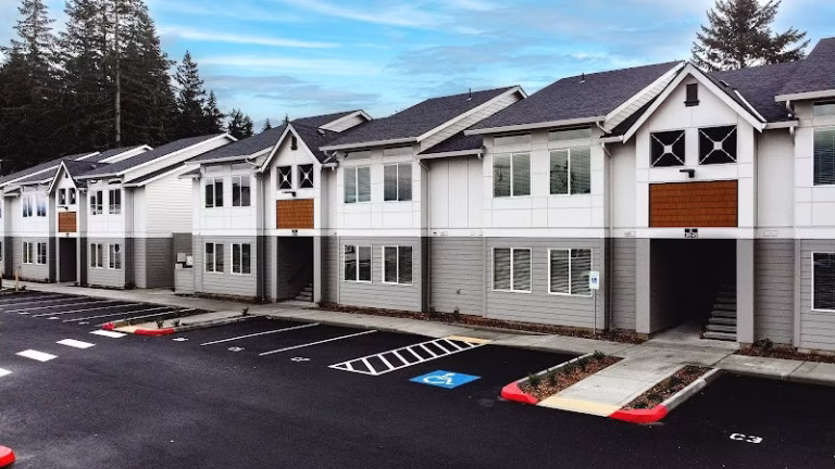 79467 straightline exteriors 1 768x432