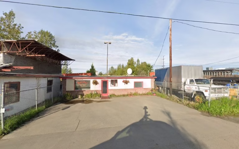 79984 annettes trucking inc 768x480