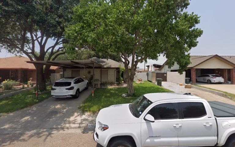 80814 villarreal dumps backhoe svcs 768x480