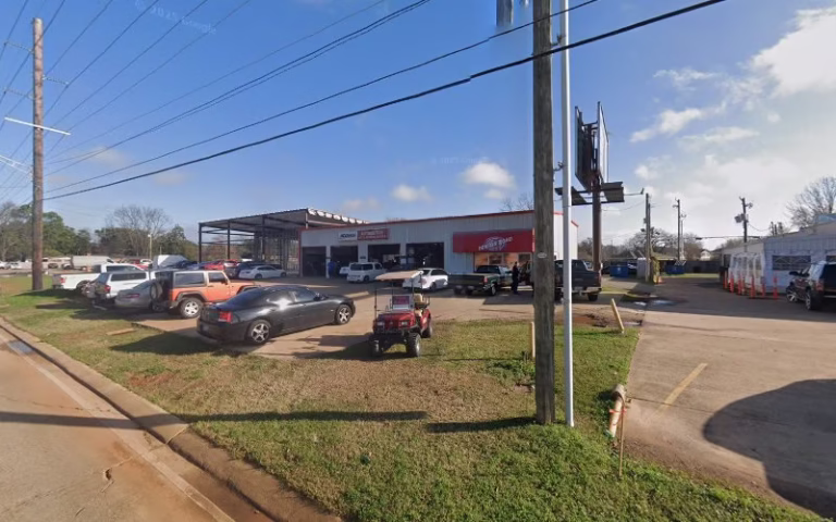 82924 airborne locksmith 768x480