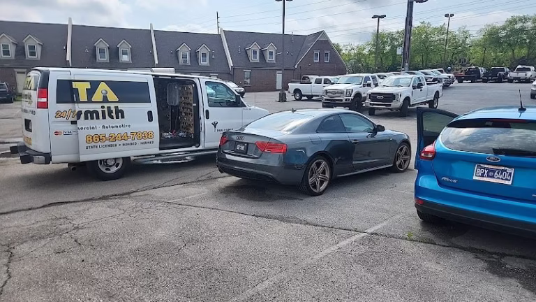 83154 delta lock and key 247 1 768x432