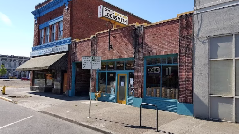 83866 clydes lock and safe service 768x432