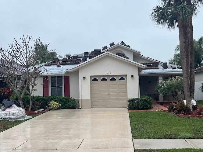 85072 aastro roofing company 1