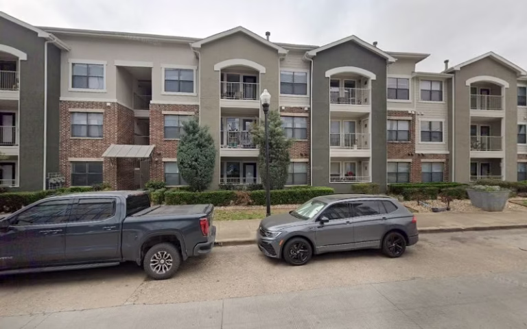 87100 deck builders austin craftsmen 768x480