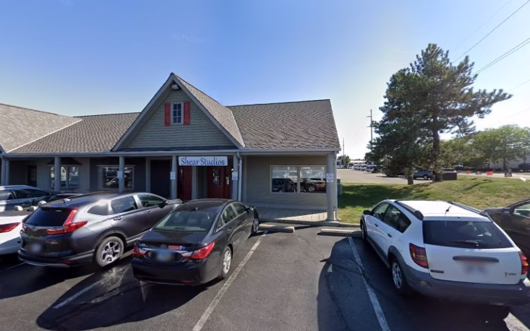 87204 arch city deck solutions 768x480