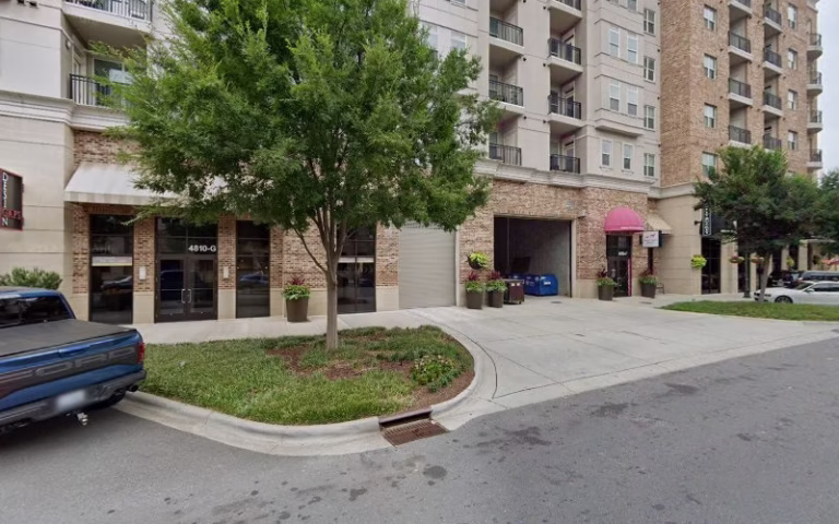 87332 charlottes decks and patios 768x480