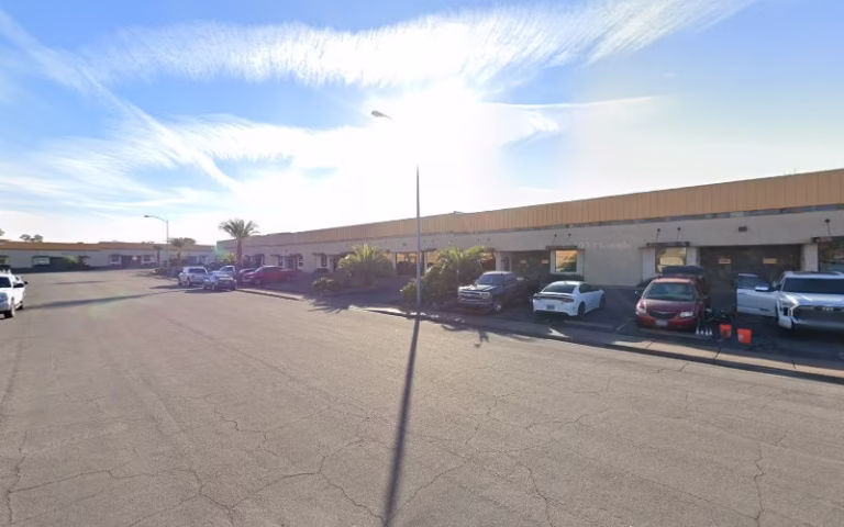 88816 keep me n stitches 768x480