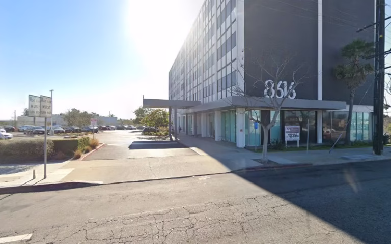 93903 american kitchen bathroom renovation los angeles 768x480