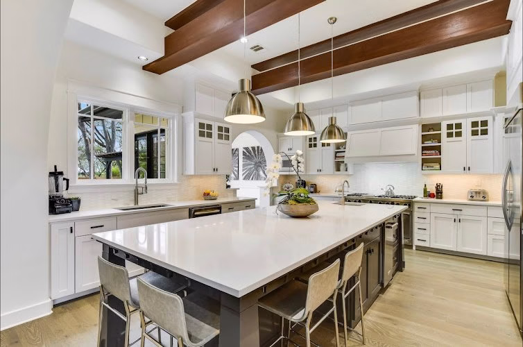 95992 iconiq construction 1