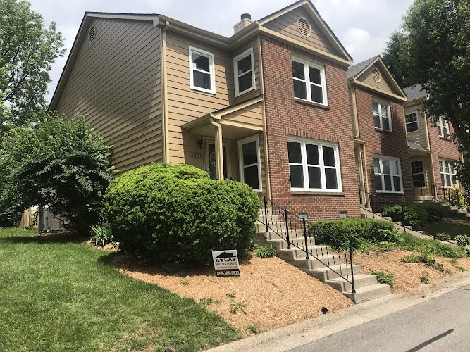 9627 atlas window siding 1