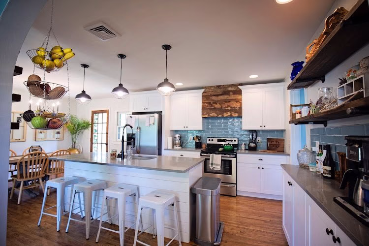 96608 williamz constructors llc