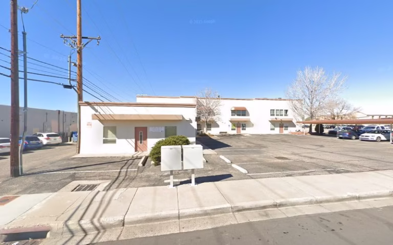 98036 southwest kitchen bath inc 768x480