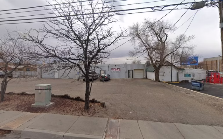 98118 cabinet door store 1 768x480