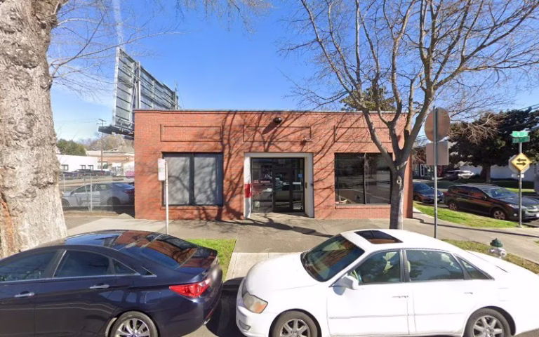 98597 eco built construction 768x480