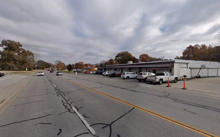 98817 kansas city cabinet restoration kitchen bath cabinet refinishing refacing service 1 768x480