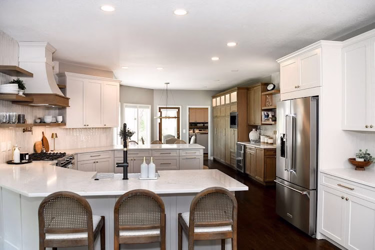 98847 wardini custom cabinets 1