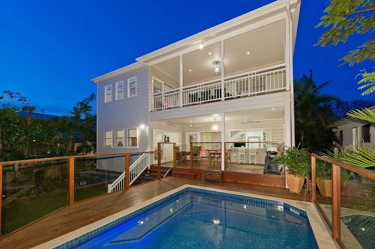 9902 1 home construction llc