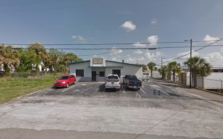 99648 lakeshore custom wood products 1 768x480