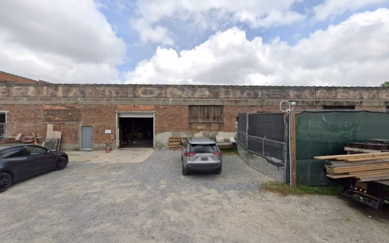 99828 quality woodcraft 768x480