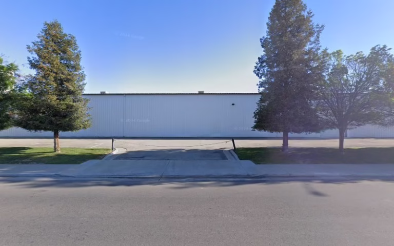 99938 skyline cabinet millworks 768x480