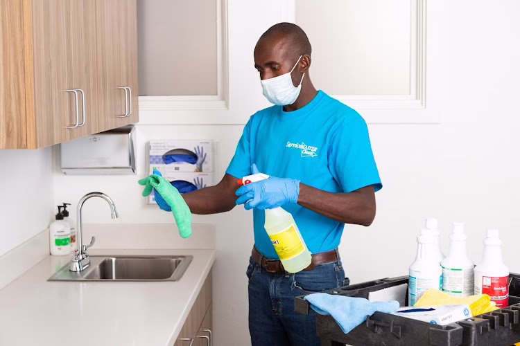 116361 servicemaster 1