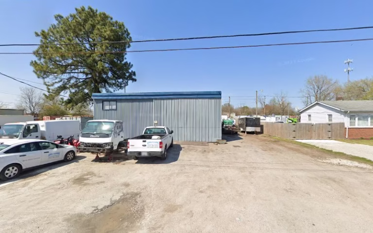 117146 aspen cleaning warehouse 1 768x480