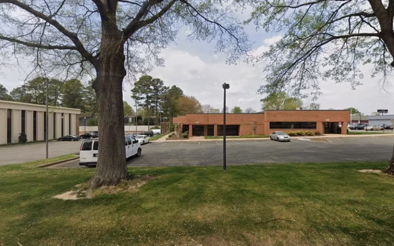 117739 express carpet rugs care 1 768x480