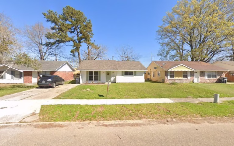 117928 levys on the run landscaping and janitorial services llc 768x480