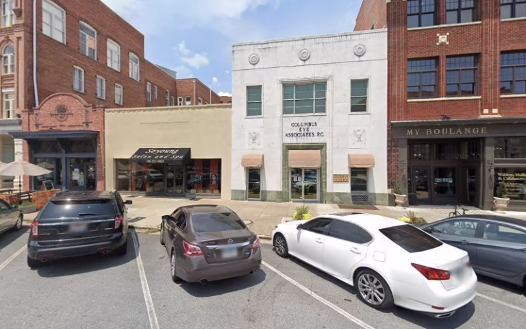 119206 cue facility management 768x480