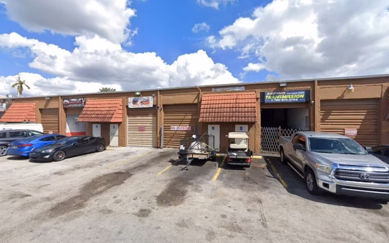 123611 alijah cleaning care 768x480