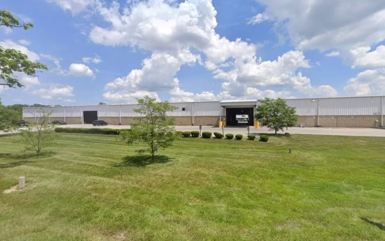 127391 v line 1 768x480