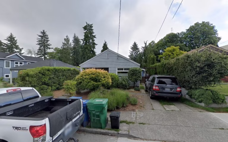 127486 mb attic insulation roofing services wa 768x480