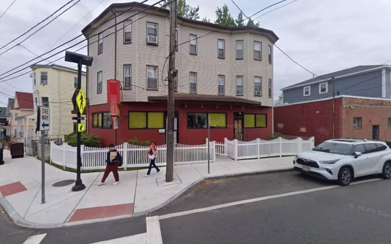 128203 boston admirals insulation 1 768x480