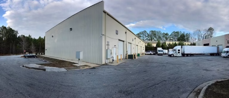 129461 arango 1 768x330